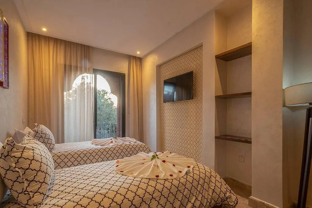 Charmante Villa Azao, Jusqu'A 6 Chambres, Avec Piscine Et Jacuzzi Prives, En Residence Fermee Marrakesh