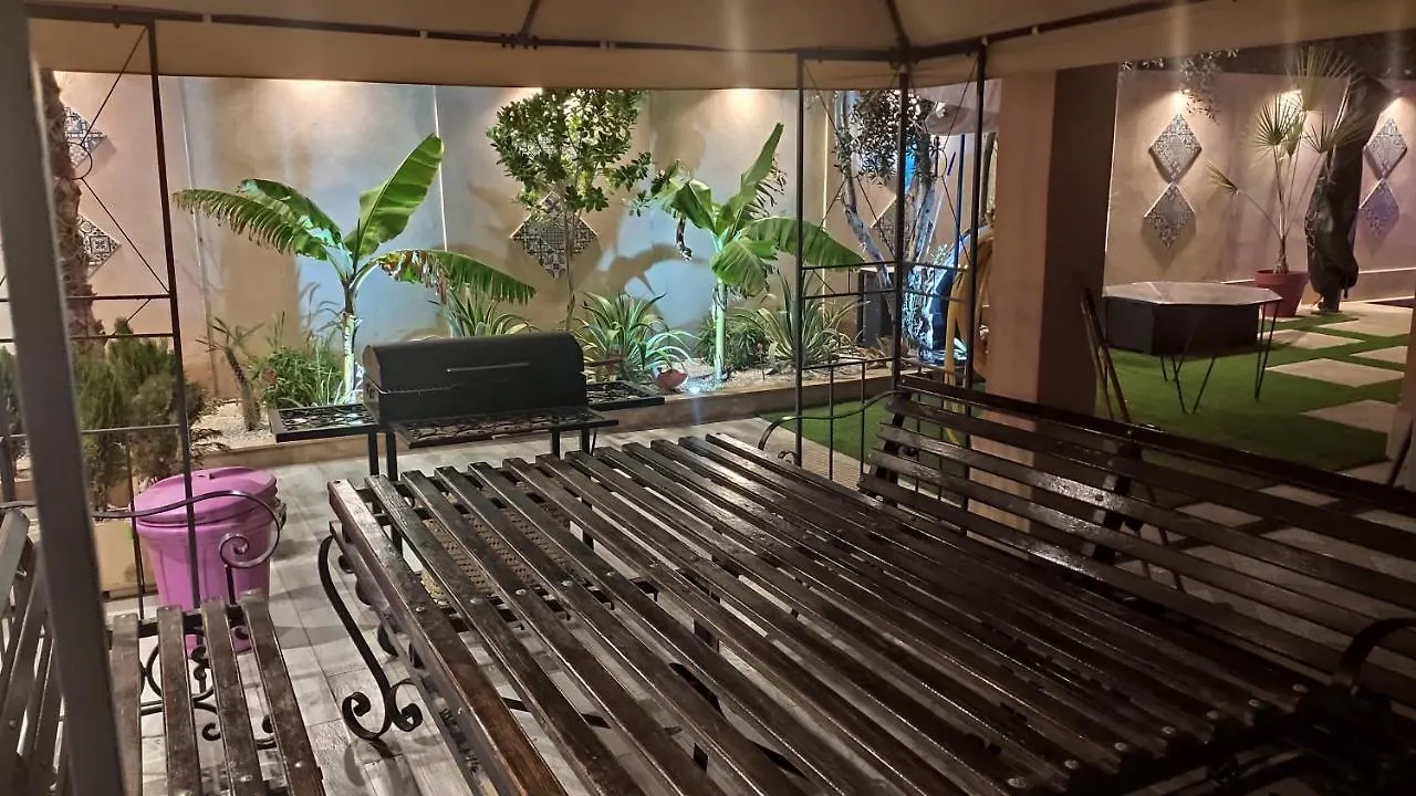 Charmante Villa Azao, Jusqu'A 6 Chambres, Avec Piscine Et Jacuzzi Prives, En Residence Fermee Marrakesh