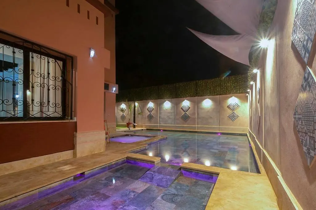 Charmante Villa Azao, Jusqu'A 6 Chambres, Avec Piscine Et Jacuzzi Prives, En Residence Fermee Marrakesh 0*,  Morocco