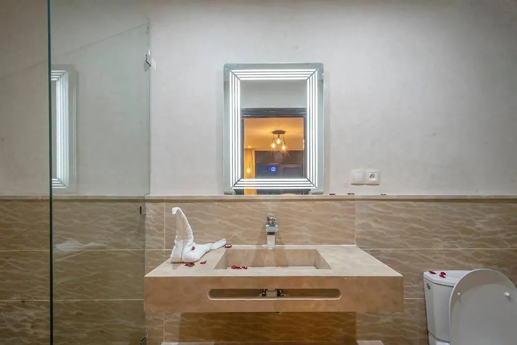 Charmante Villa Azao, Jusqu'A 6 Chambres, Avec Piscine Et Jacuzzi Prives, En Residence Fermee Marrakesh