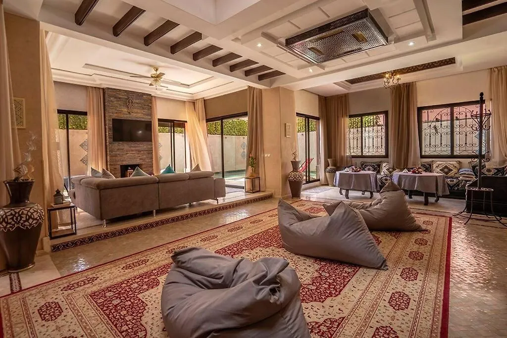 Charmante Villa Azao, Jusqu'A 6 Chambres, Avec Piscine Et Jacuzzi Prives, En Residence Fermee Marrakesh