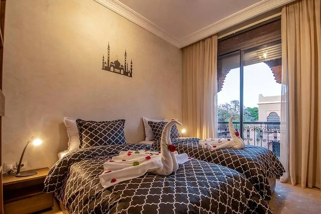 Charmante Villa Azao, Jusqu'A 6 Chambres, Avec Piscine Et Jacuzzi Prives, En Residence Fermee Marrakesh